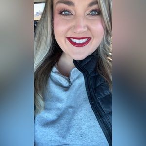 Meet your Posher, Whitney